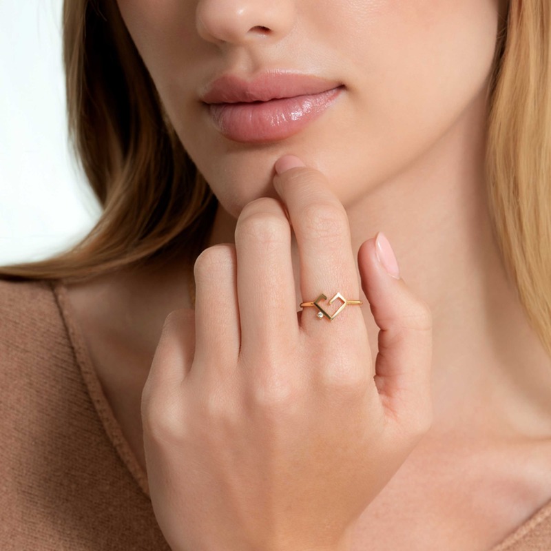 Alternative view of Hubb Solid Gold Ring