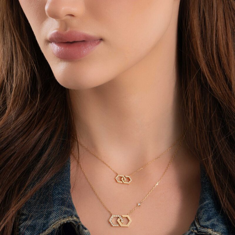 منظر بديل لـ Infinity Small Necklace [Full Pave]