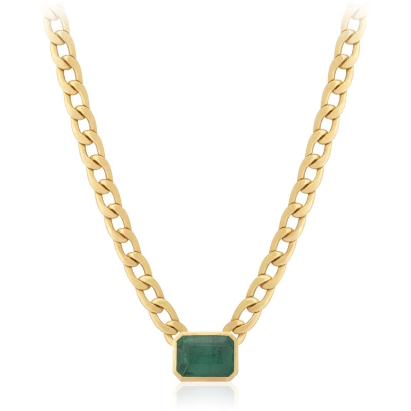 Vintage Necklace by Yataghan Jewellery with a thick yellow gold chain and emerald-green stone centerpiece for a timeless elegant look.