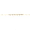 سوار Yataghan Jewellery بتصميم ذهبي من الروابط المستطيلة مع حبات سداسية مُرصّعة بحجر لامع على طول السوار