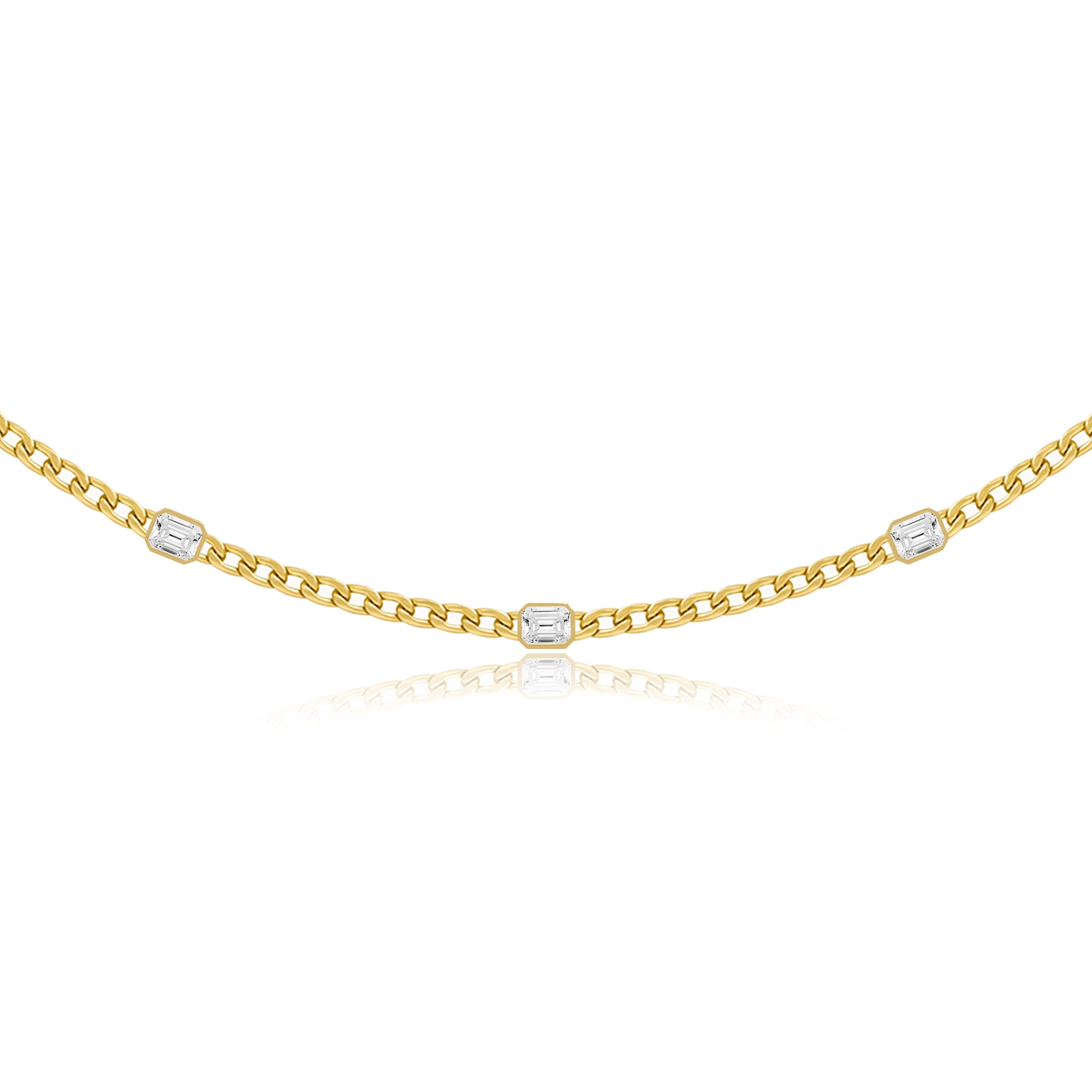 Vintage Choker من Yataghan Jewellery بسلسلة ذهبية سميكة وحجر شفاف مربع بلمعان واضح، بتصميم تشوكر كلاسيكي وراقي.