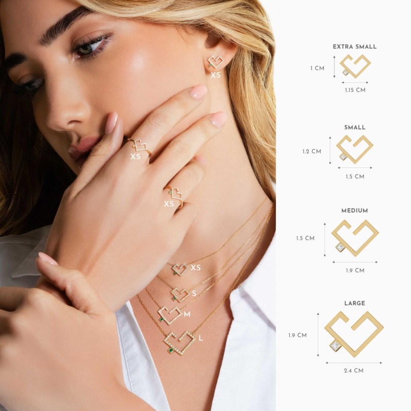 A model wears the Hubb Full Diamond Necklace [Coloured Dot] with heart-shaped pieces in XS, S and M sizes.